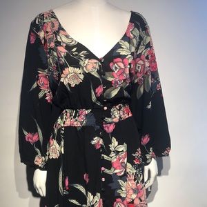 Gorgeous BOHO city chic floral Size 22
